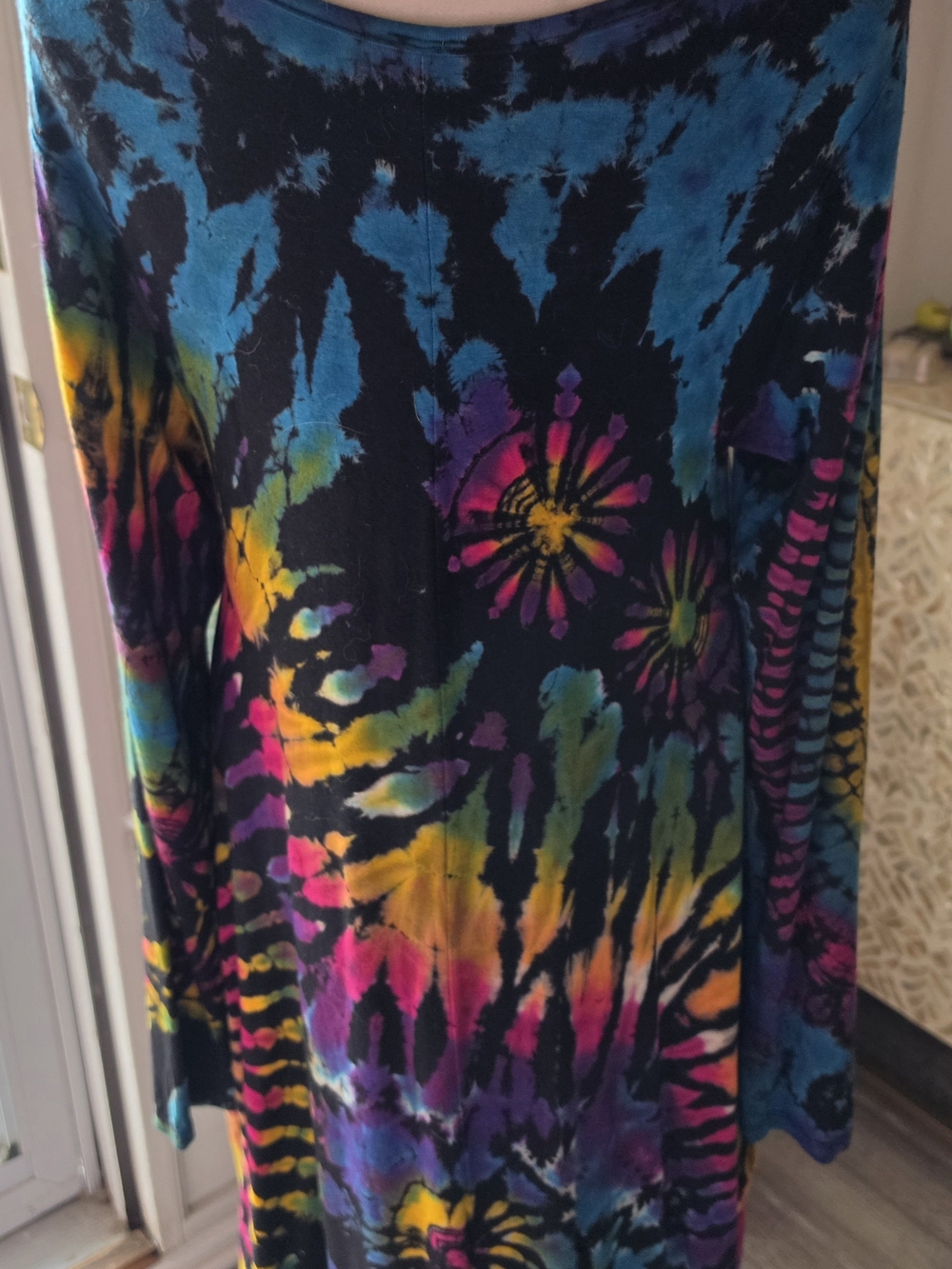 Boho Multicolor Long Sleeved Tie-Dye Maxi Dress - Vibrant Rainbow Colors